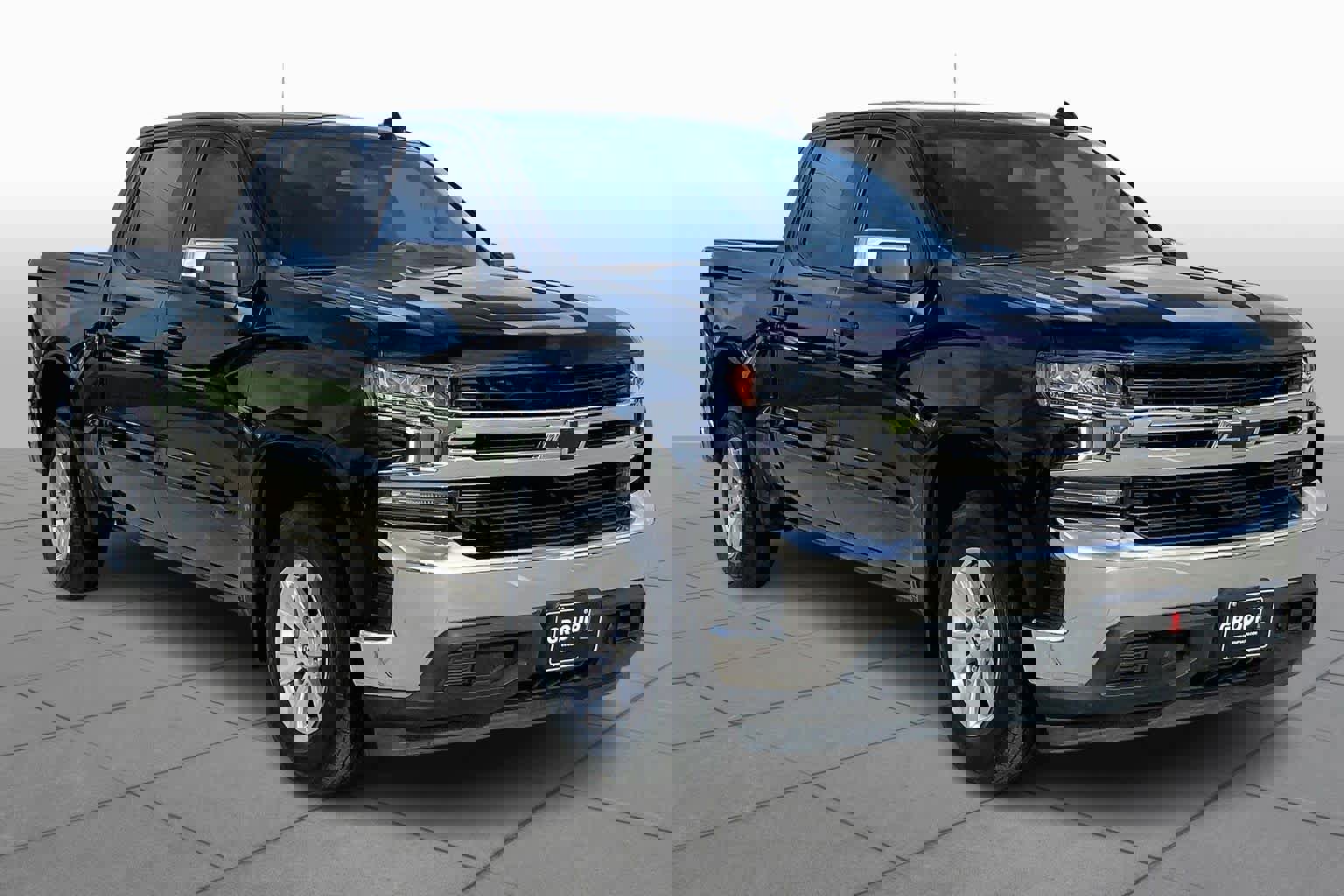 Used 2021 Chevrolet Silverado 1500 LT image 3