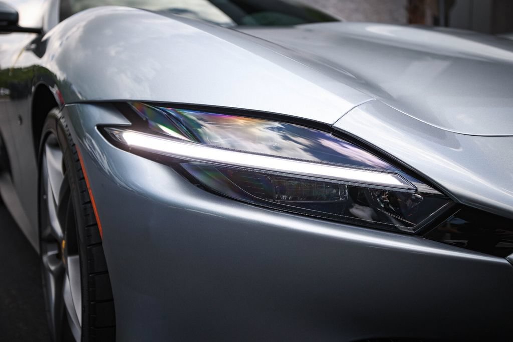 Certified 2022 Ferrari Roma RWD image 13