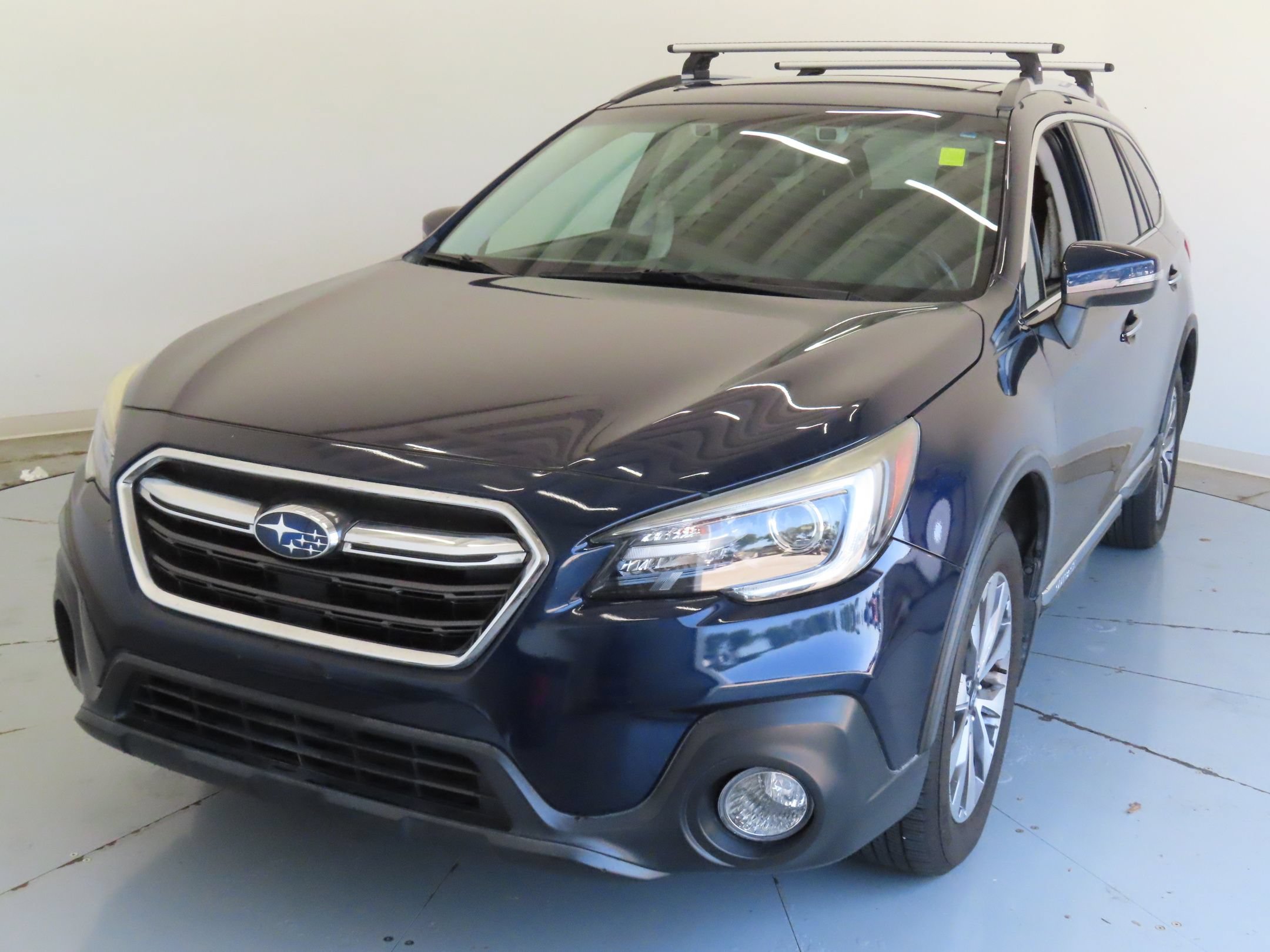 Used 2018 Subaru Outback 3.6R Touring w/ Protection Package #1 AWD/4WD image 8