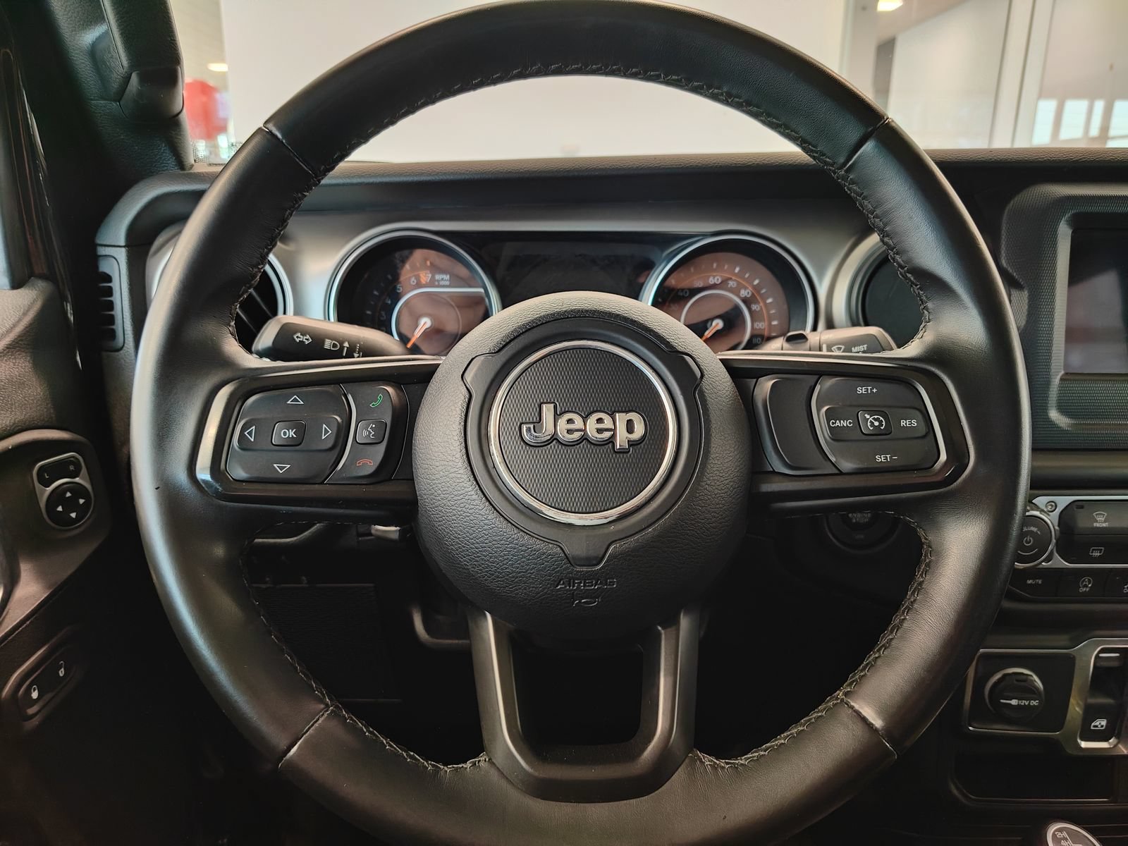 Used 2021 Jeep Wrangler Sport AWD/4WD image 19