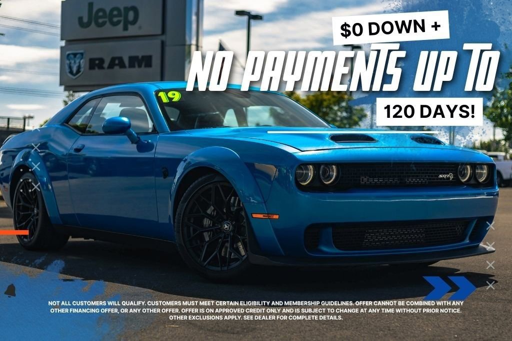 Used 2022 Jeep Grand Cherokee Laredo X image 2