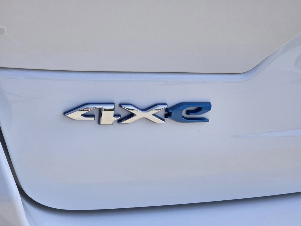 Used 2022 Jeep Grand Cherokee Limited 4xe w/ Luxury Tech Group II AWD/4WD image 12