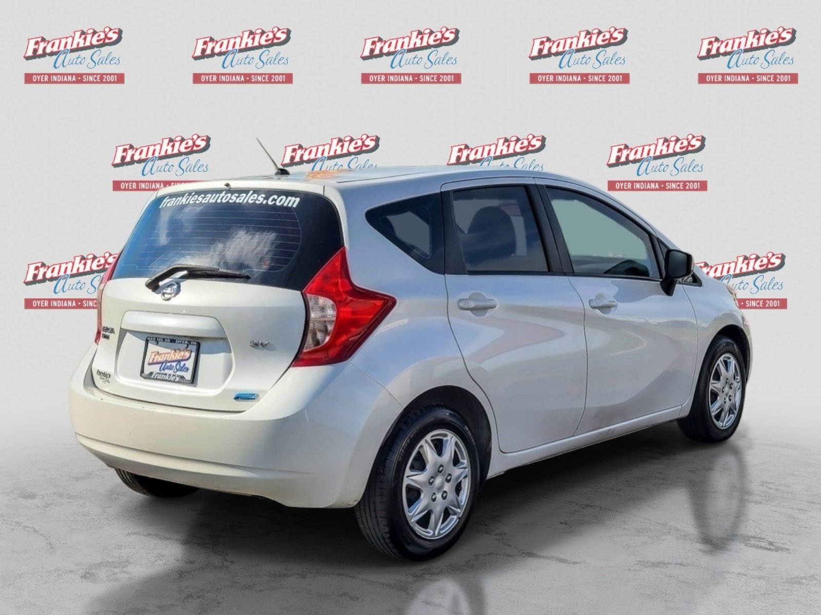 Used 2015 Nissan Versa Note SV FWD image 5