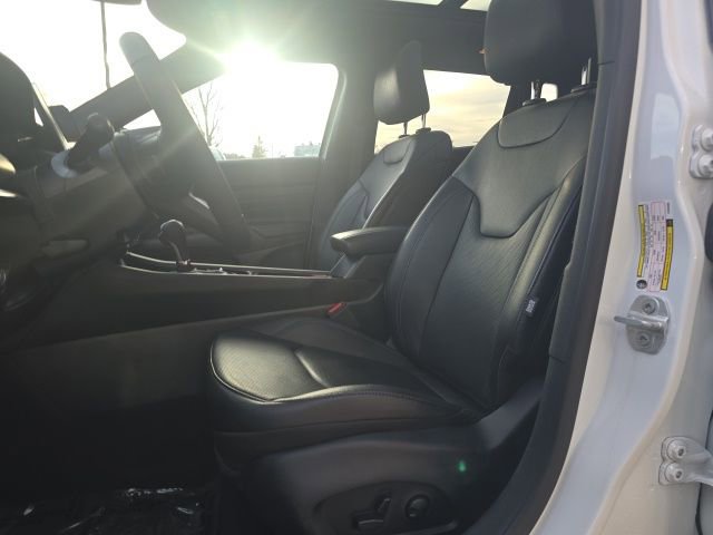 Certified 2025 Jeep Compass Limited w/ High Altitude Package AWD/4WD image 10