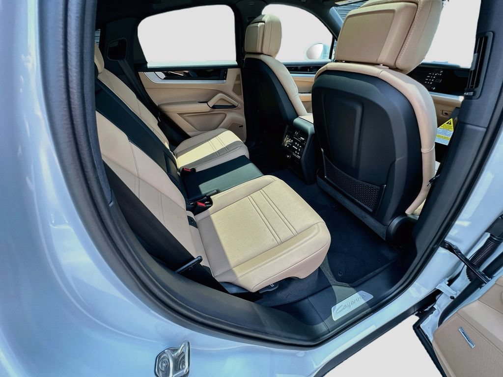 New 2026 Porsche Cayenne S AWD/4WD image 29