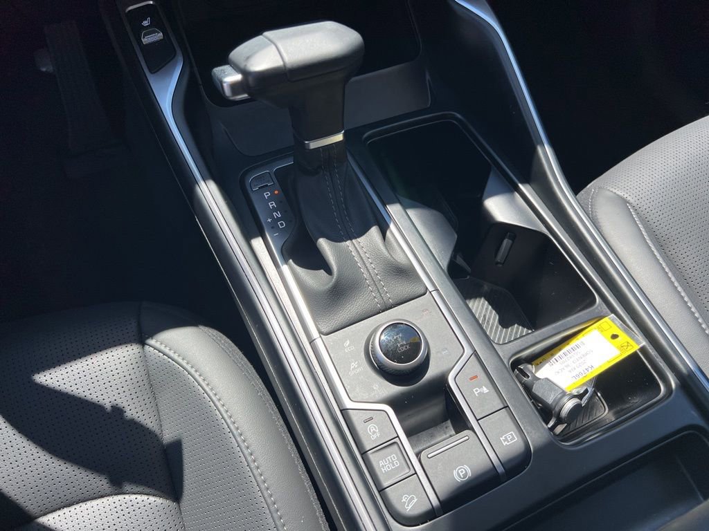 Certified 2025 Kia Sorento EX w/ Panoramic Sunroof Package image 18
