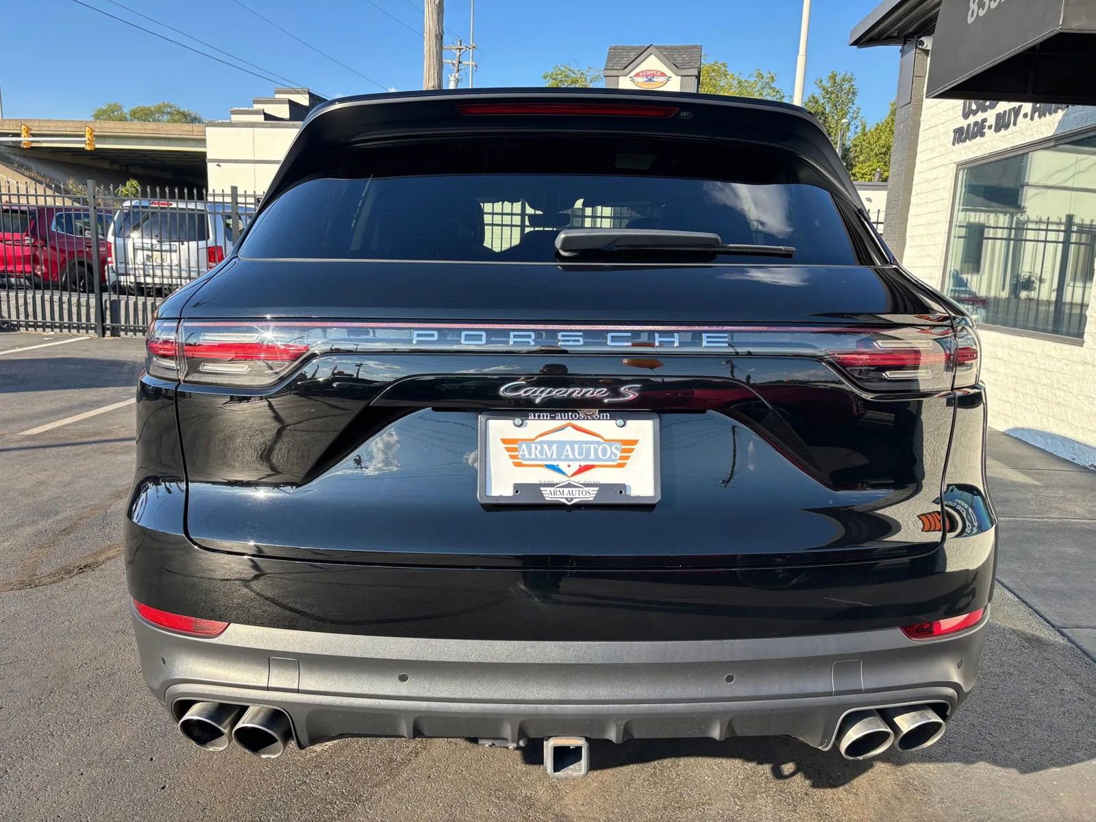 Used 2019 Porsche Cayenne S image 7