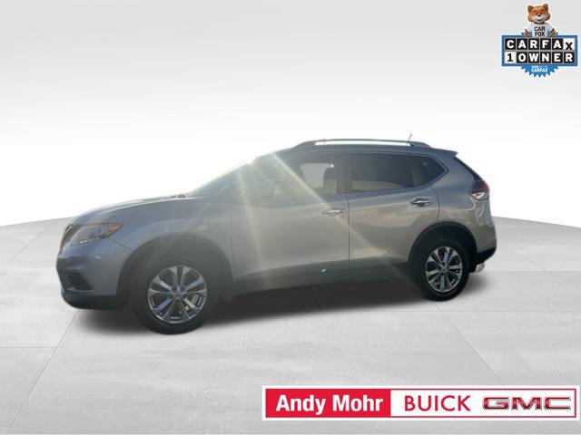 Used 2015 Nissan Rogue SV w/ SV Premium Package AWD/4WD image 6