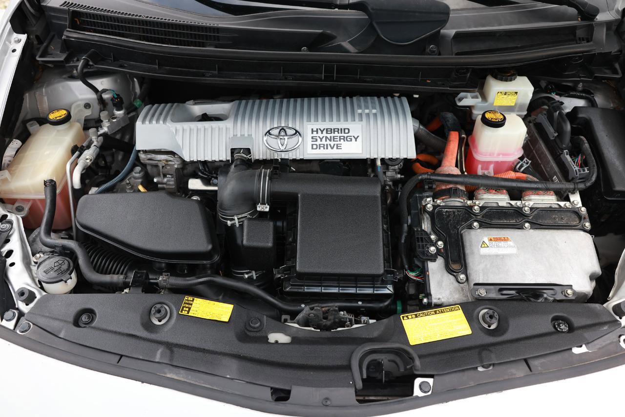 Used 2010 Toyota Prius Two FWD image 40