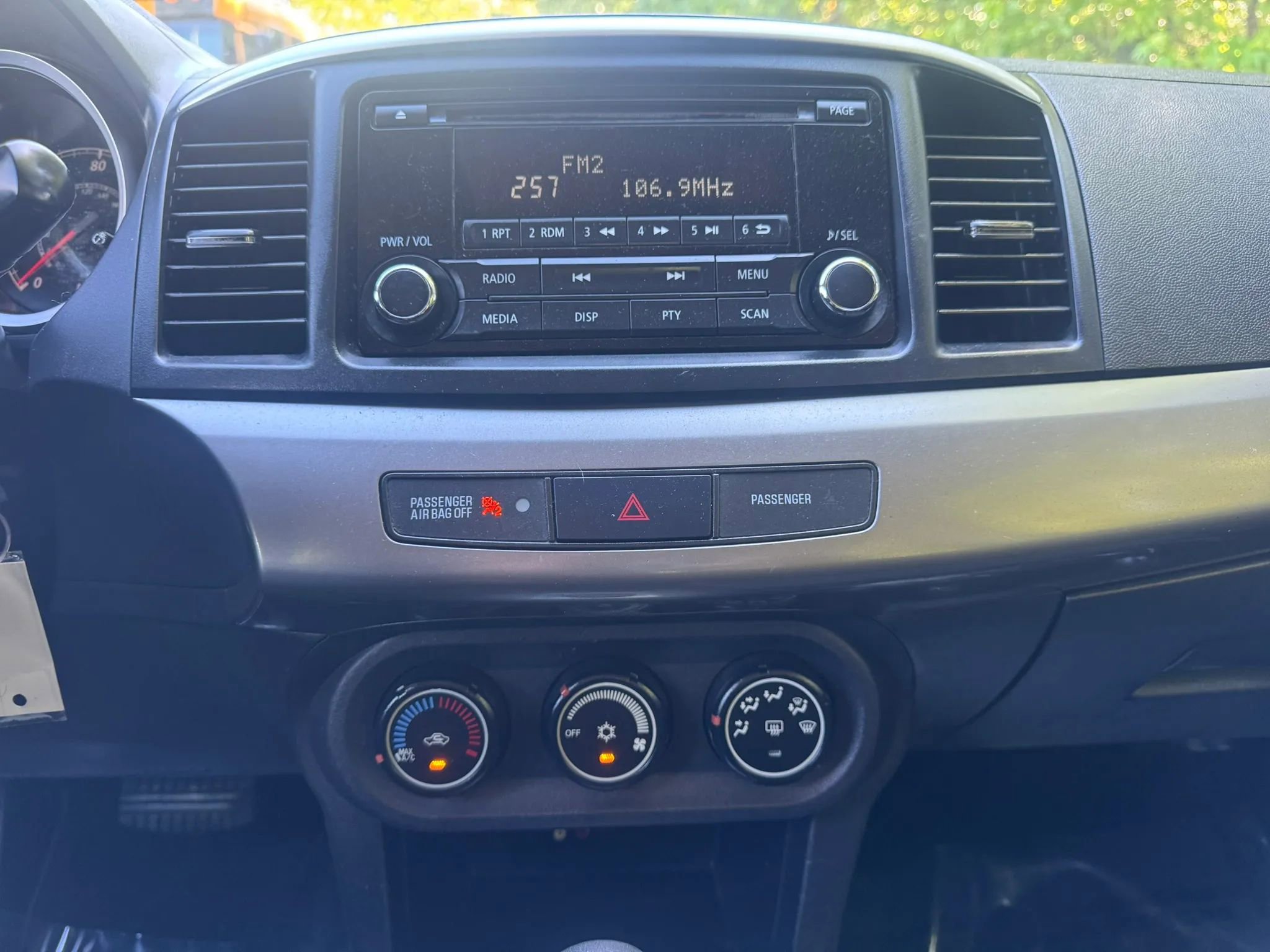 Used 2014 Mitsubishi Lancer ES FWD image 19