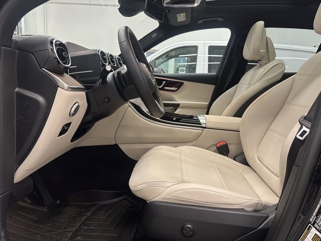 Certified 2024 Mercedes-Benz GLC 300 4MATIC image 10