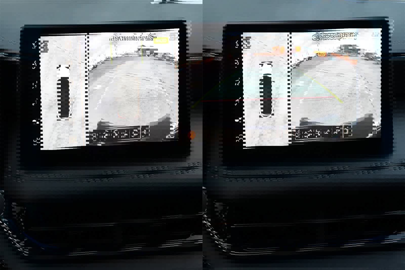 New 2026 INFINITI QX60 Luxe image 14