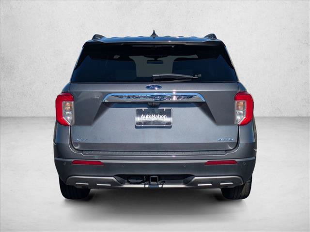 Used 2021 Ford Explorer XLT w/ Equipment Group 202A AWD/4WD image 7