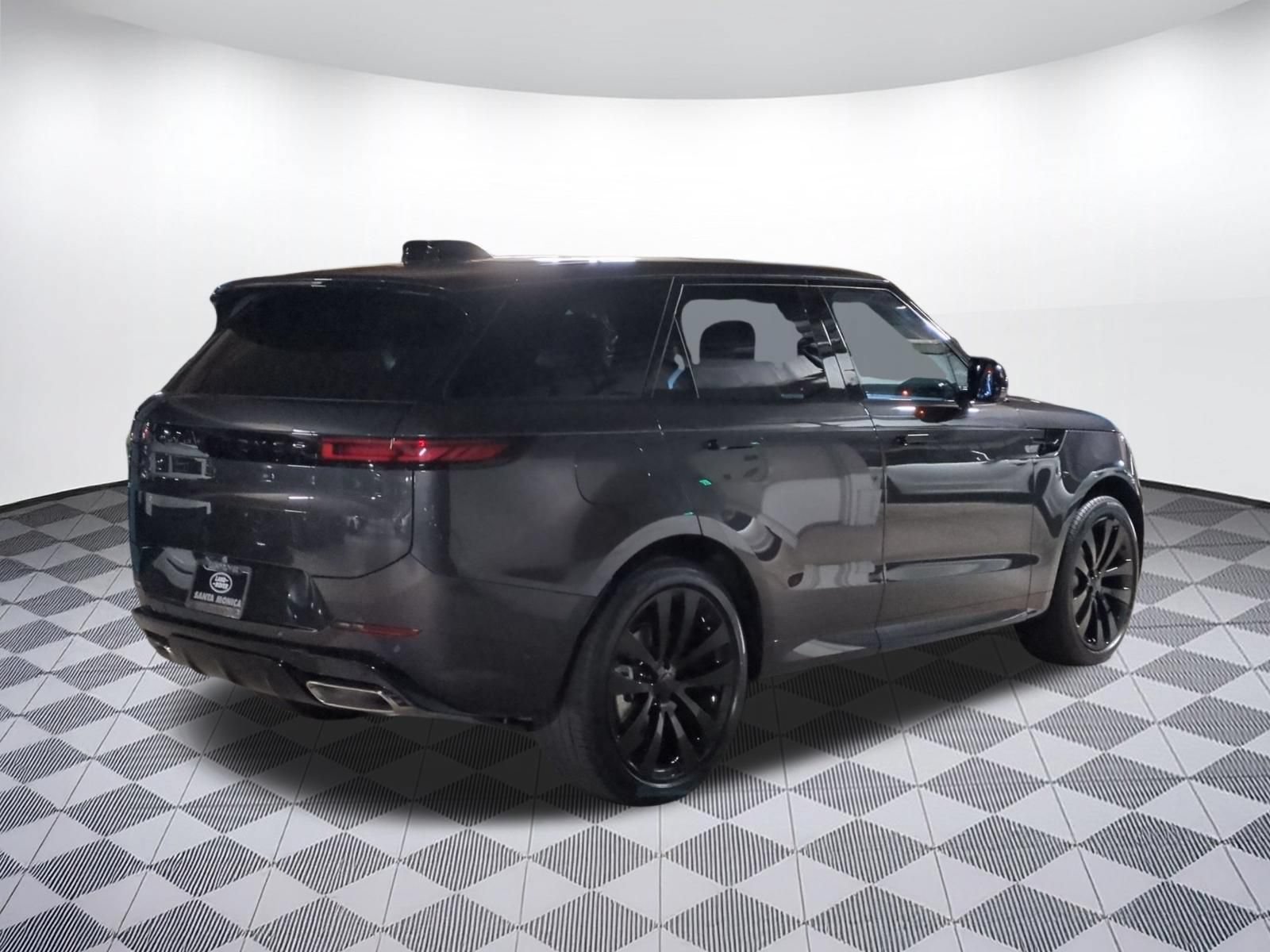 New 2026 Land Rover Range Rover Sport Dynamic SE AWD/4WD image 5