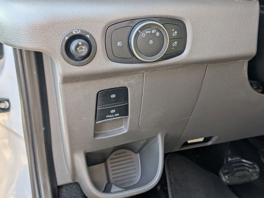 Used 2022 Ford Transit 350 XLT image 37