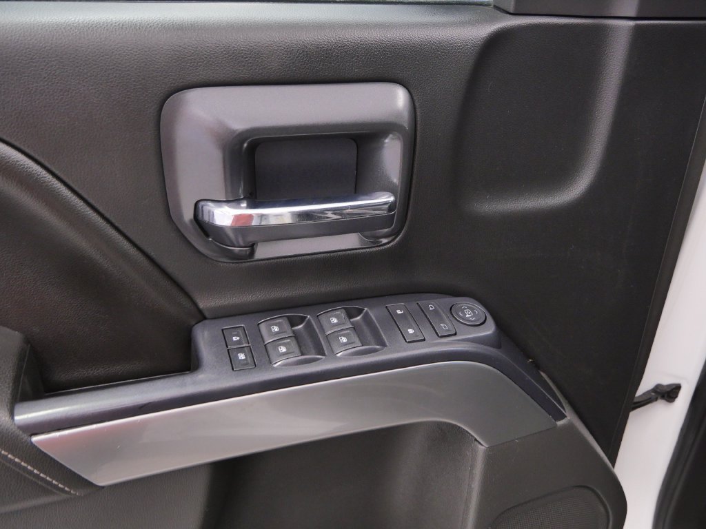 Used 2015 Chevrolet Silverado 1500 LT w/ LT Convenience Package AWD/4WD image 15