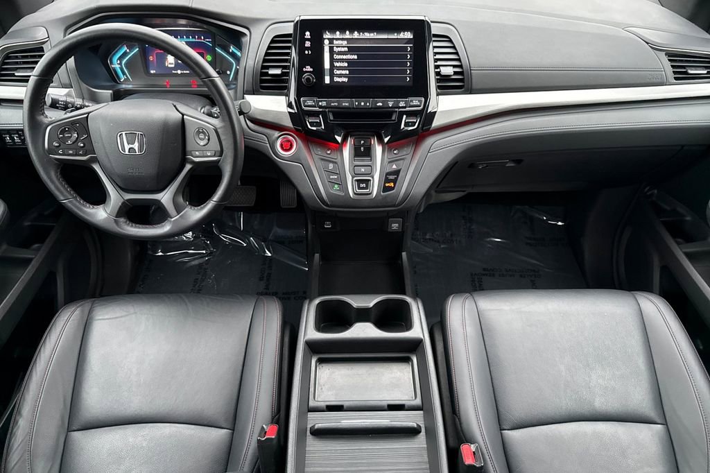 Certified 2024 Honda Odyssey Sport image 13