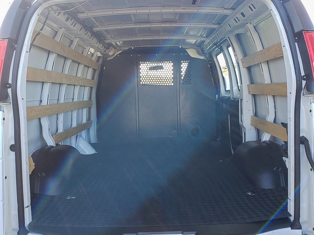 Used 2023 GMC Savana 2500 Work Van w/ Driver Convenience Package image 19