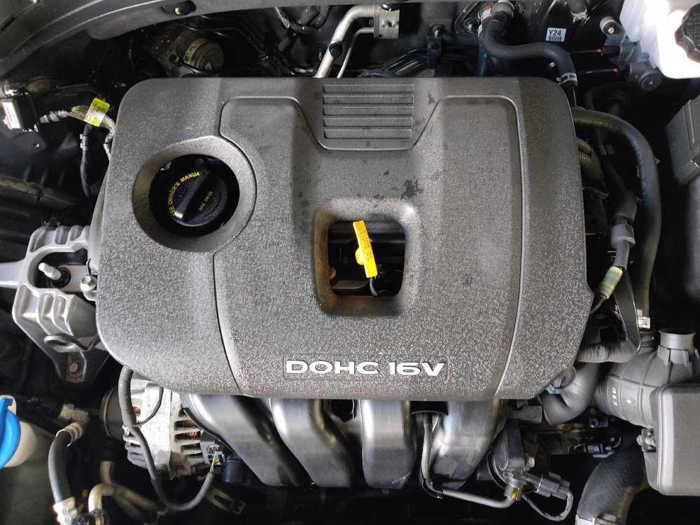 Used 2020 Hyundai Veloster 2.0 FWD image 30