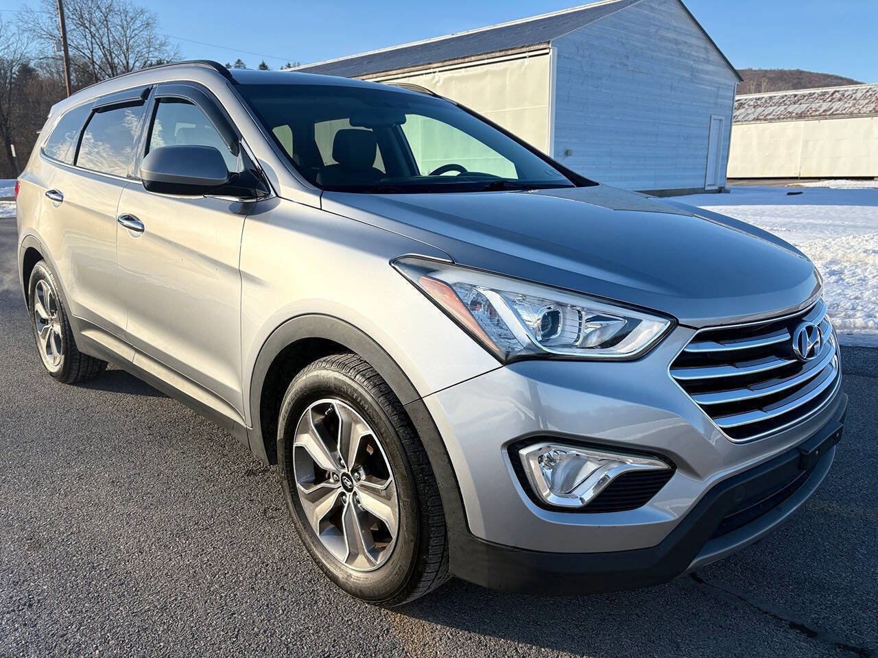 Used 2013 Hyundai Santa Fe GLS w/ Popular Equipment Pkg AWD/4WD image 2