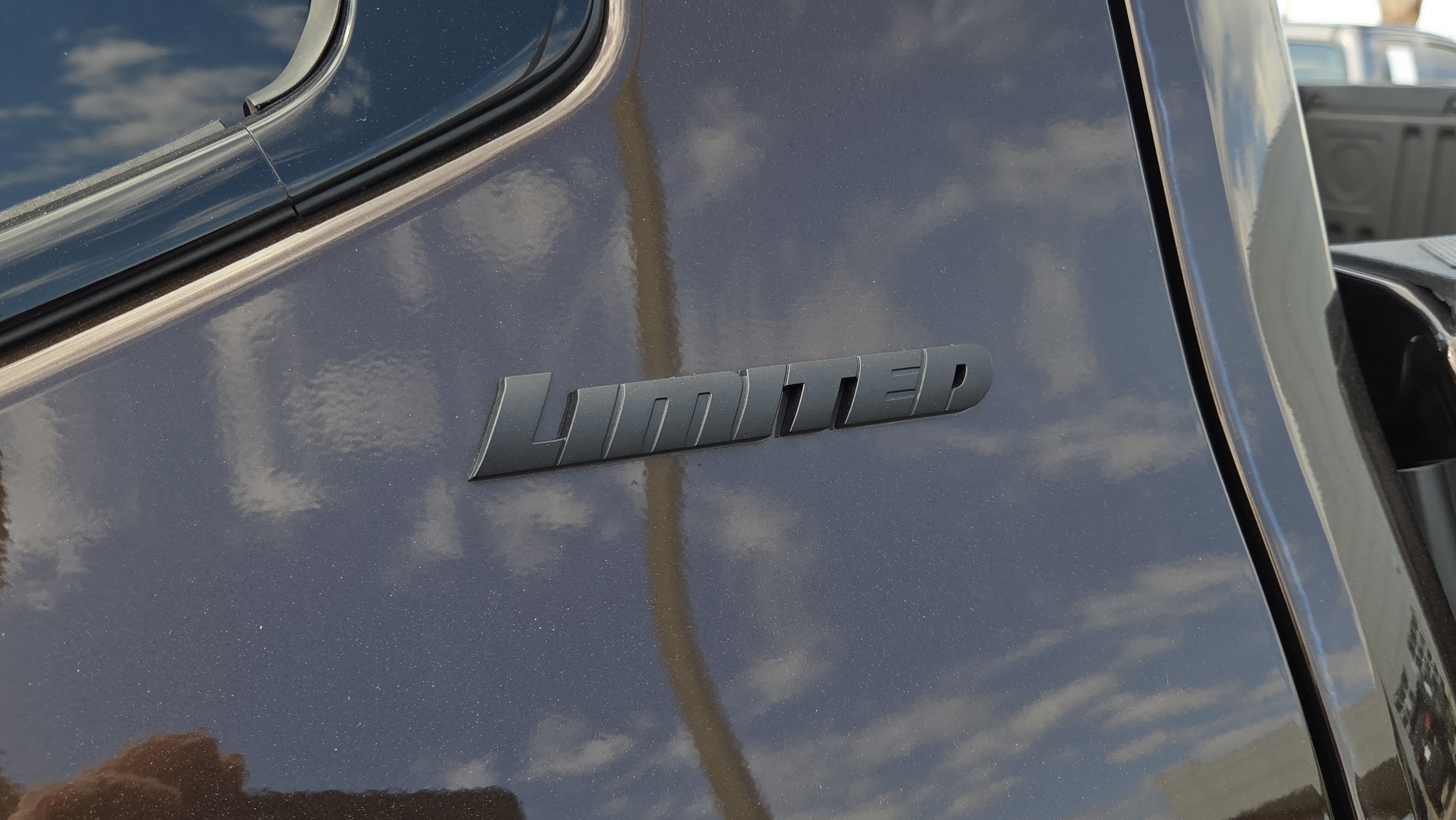 Used 2025 Toyota Tundra Limited w/ TRD Off-Road Package image 14