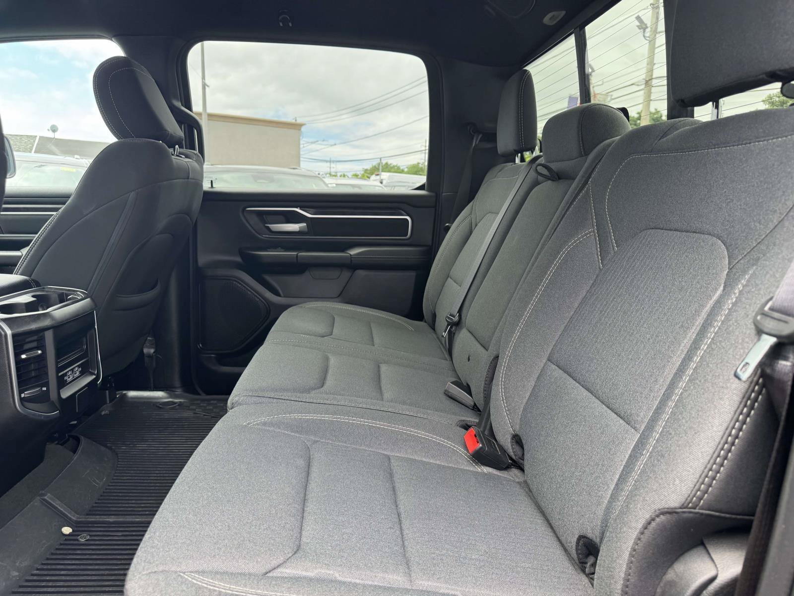 Used 2024 RAM 1500 Big Horn AWD/4WD image 14