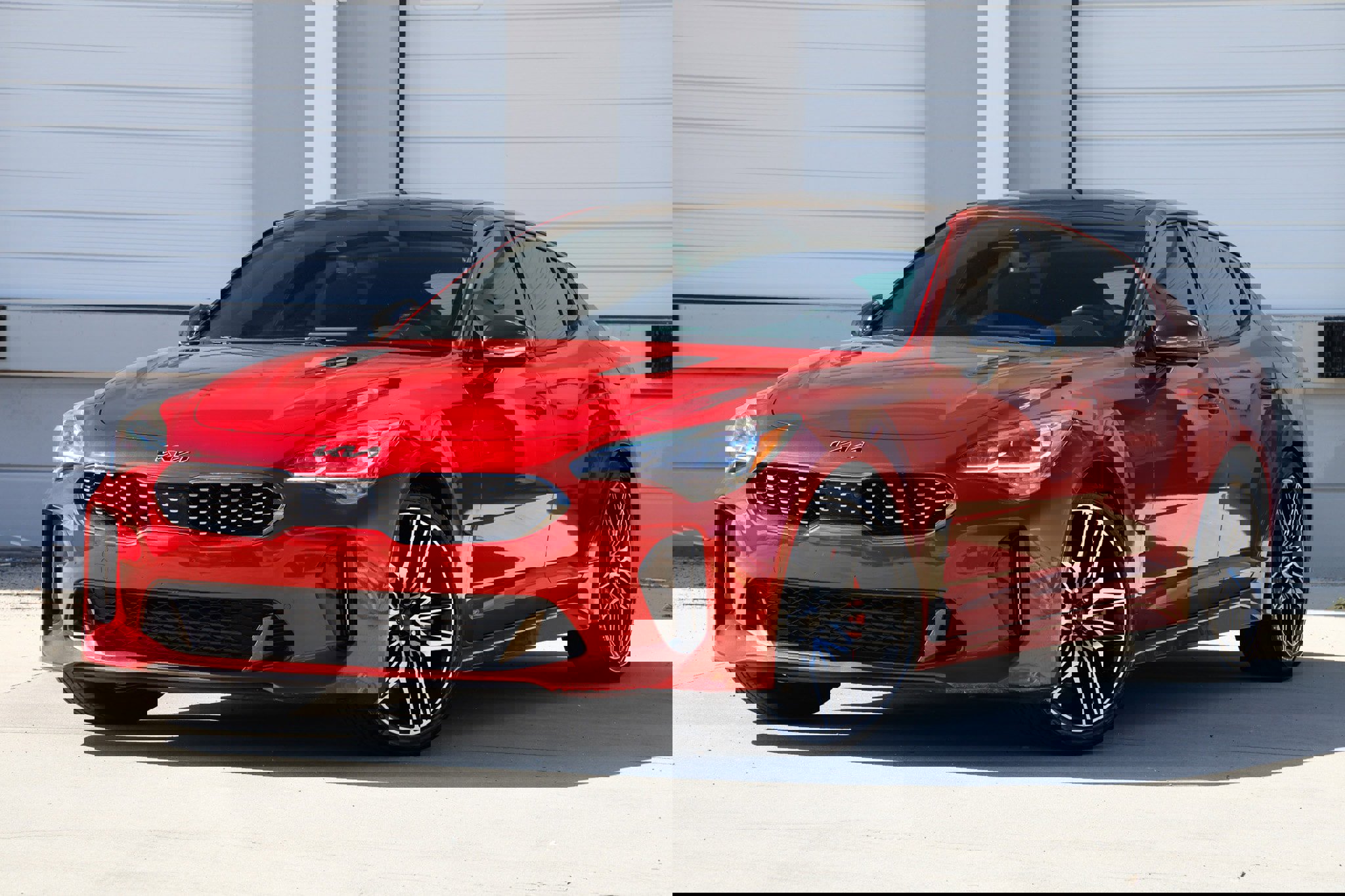 Used 2022 Kia Stinger GT2 image 1