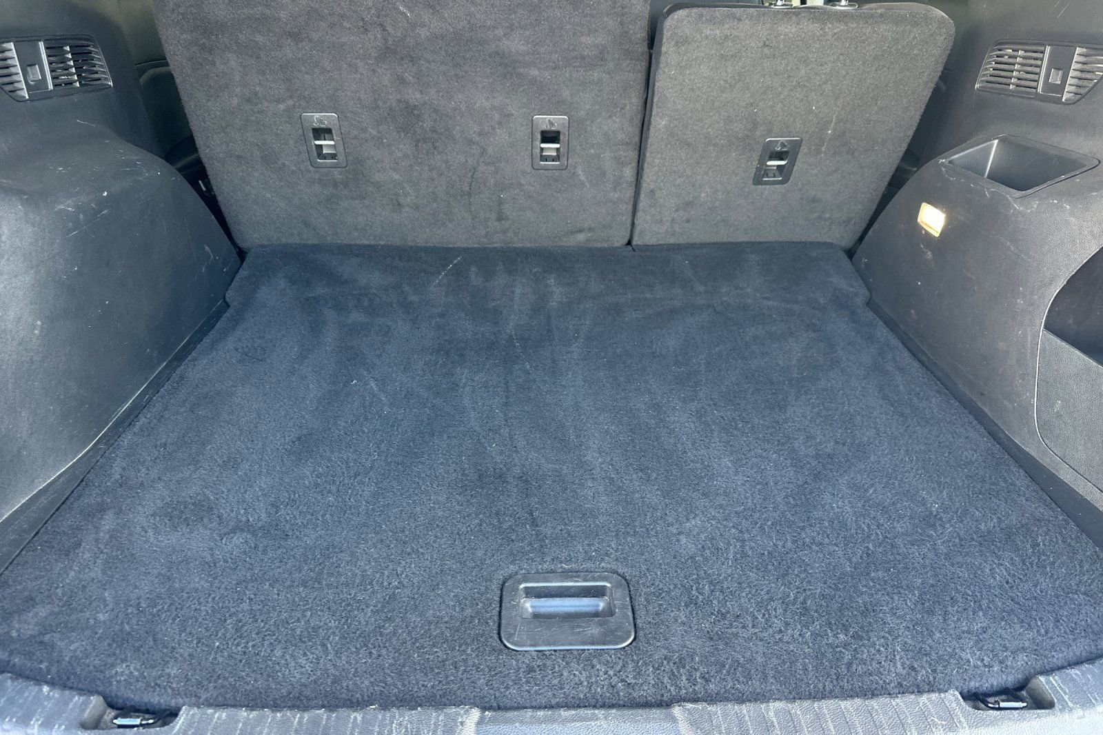 Used 2024 Ford Edge SEL image 17