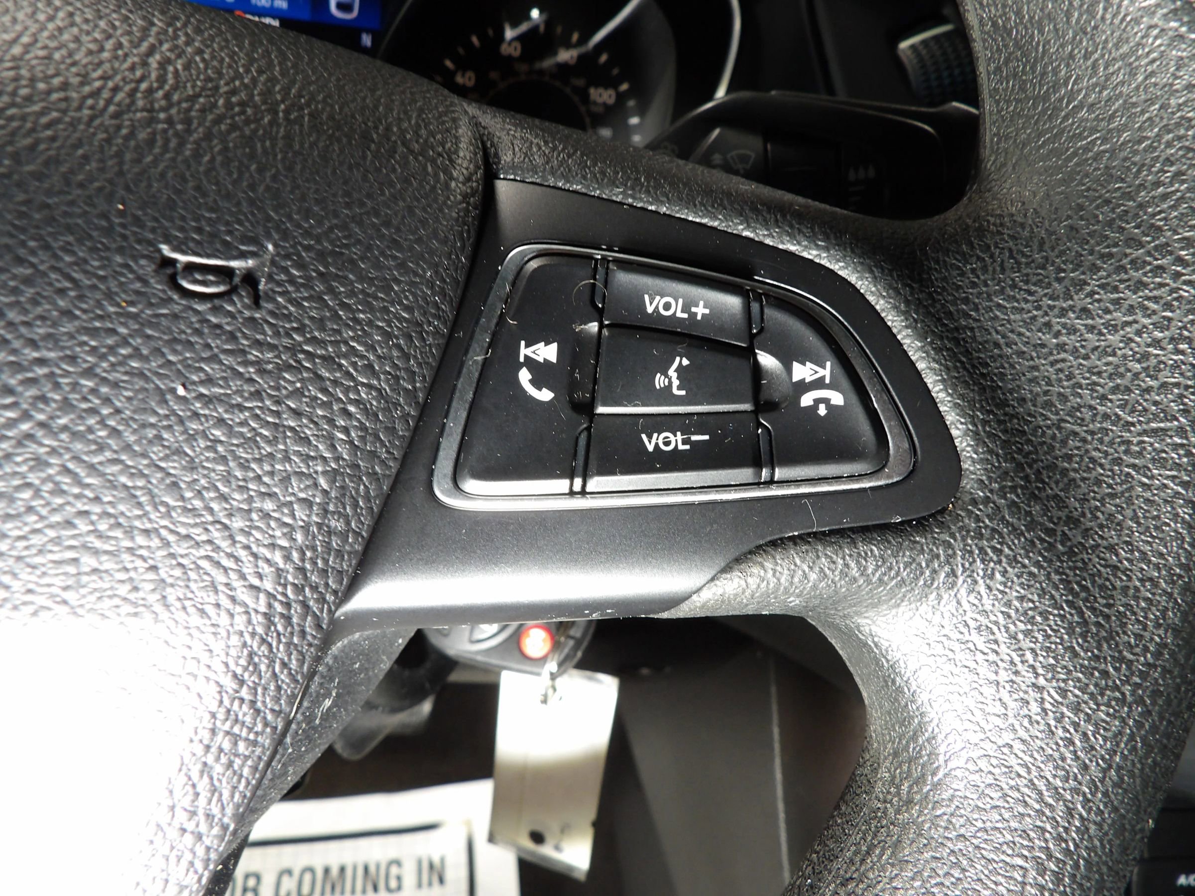 Used 2018 Ford Focus SE FWD image 16