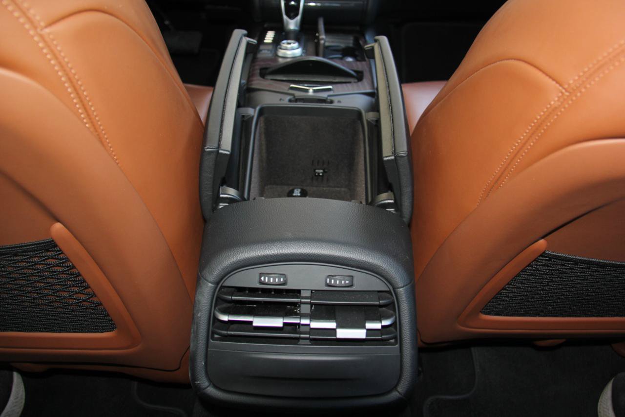 Used 2018 Maserati Ghibli RWD image 18