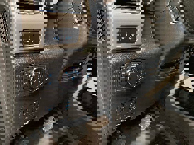 Used 2020 Ford F250 Lariat w/ Lariat Ultimate Package image 18