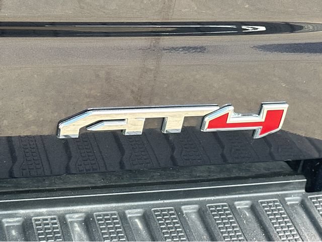 Certified 2022 GMC Sierra 1500 AT4 w/ AT4 Preferred Package AWD/4WD image 14
