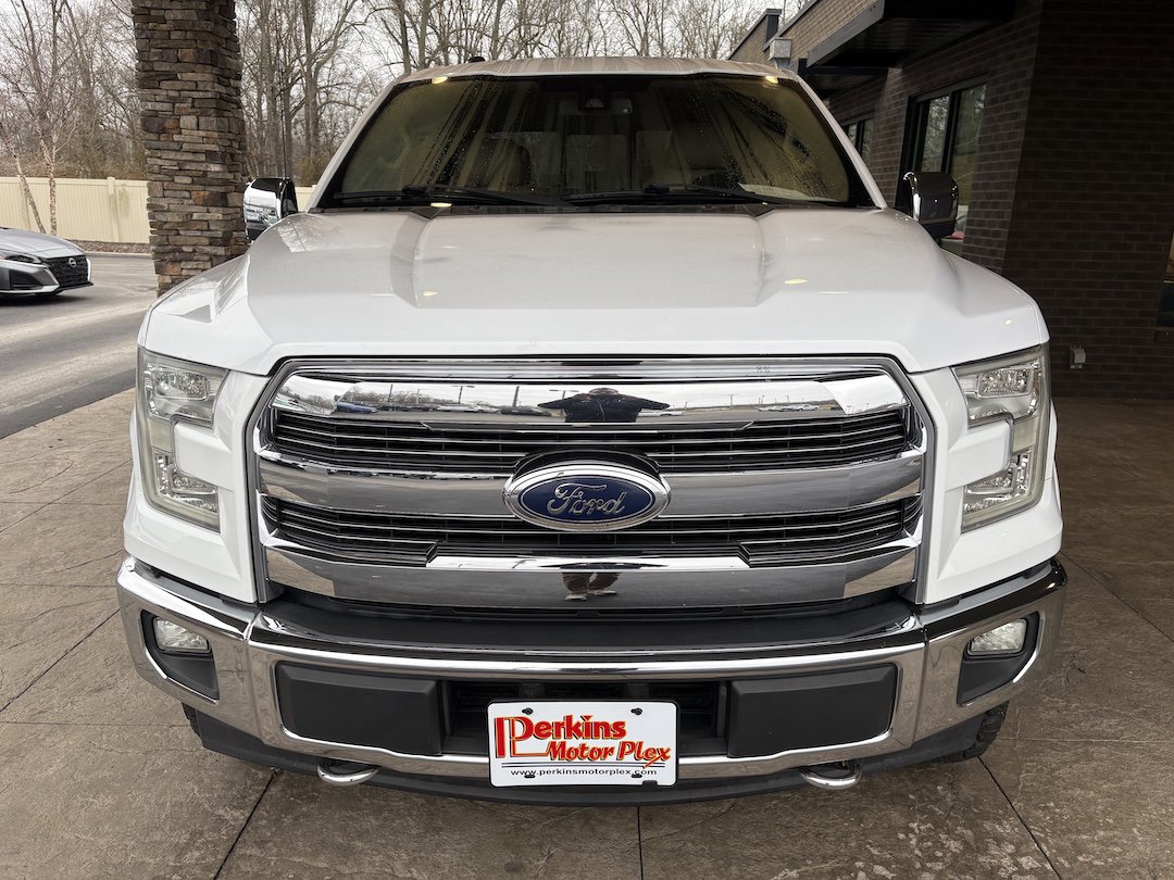 Used 2017 Ford F150 Lariat w/ Equipment Group 502A Luxury image 3