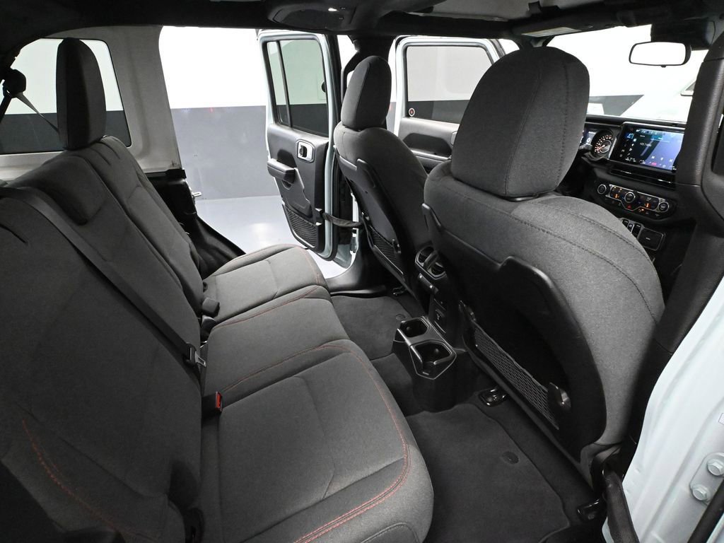 Used 2024 Jeep Wrangler Unlimited Rubicon w/ Convenience Group image 41