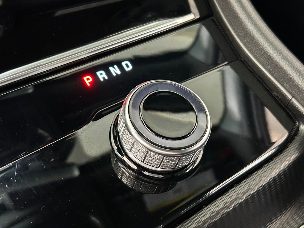 Used 2025 Jeep Grand Cherokee L Laredo image 21