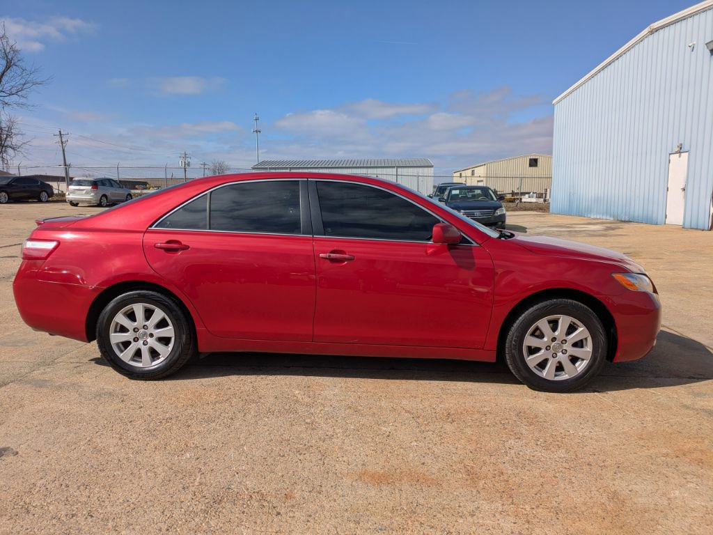 Used 2009 Toyota Camry XLE image 4