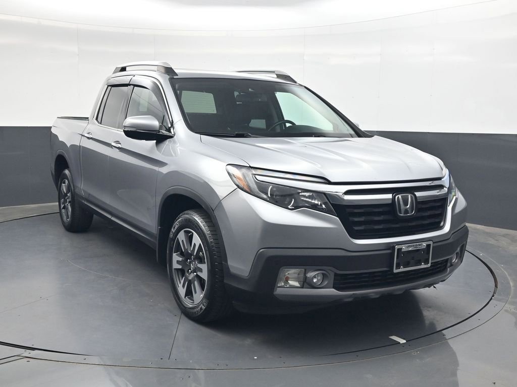 Used 2017 Honda Ridgeline RTL-E image 2