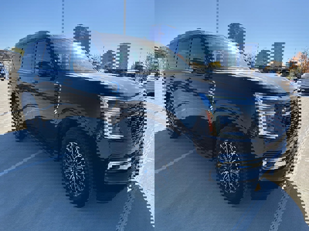 Certified 2025 Nissan Armada Platinum