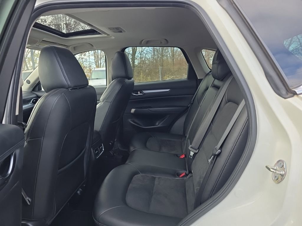 Used 2019 MAZDA CX-5 Touring image 36