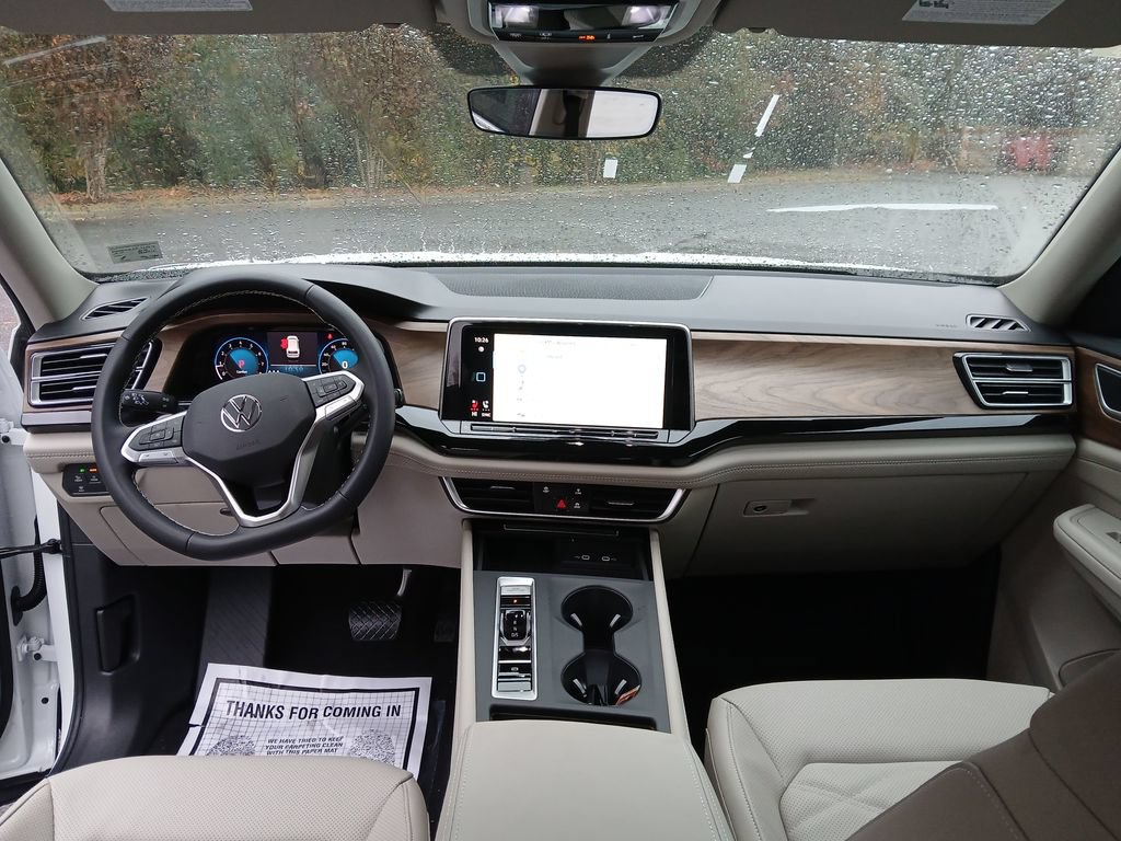 New 2026 Volkswagen Atlas SE FWD image 12