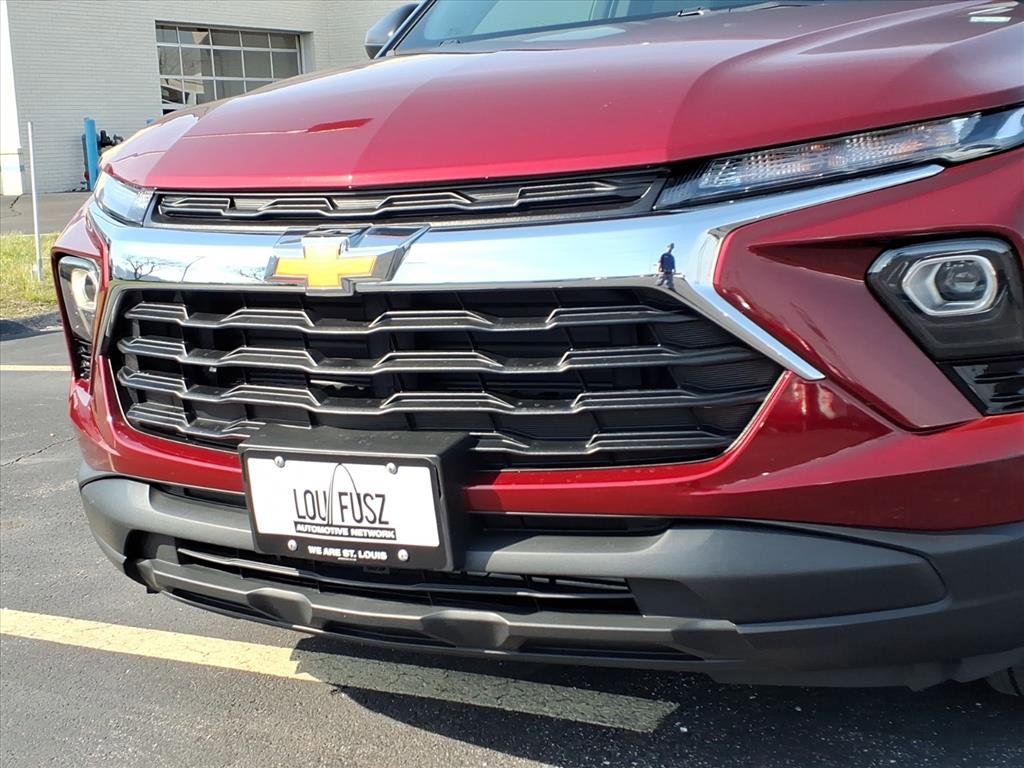 Used 2025 Chevrolet TrailBlazer LS w/ LS Convenience Package image 32