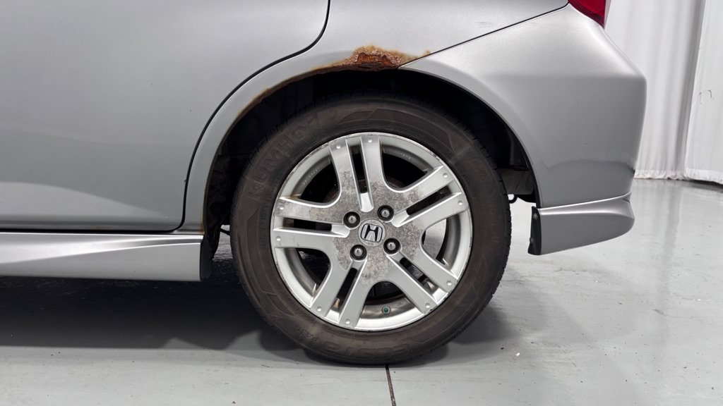 Used 2008 Honda Fit Sport image 31