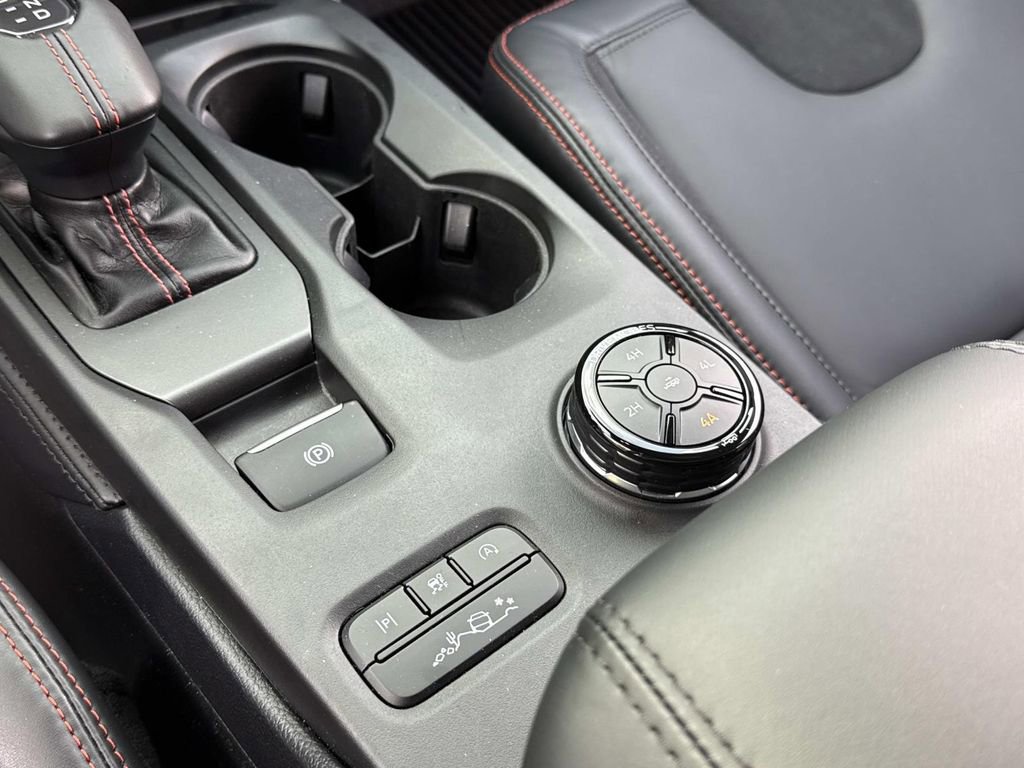 Used 2025 Ford Ranger Raptor AWD/4WD image 15