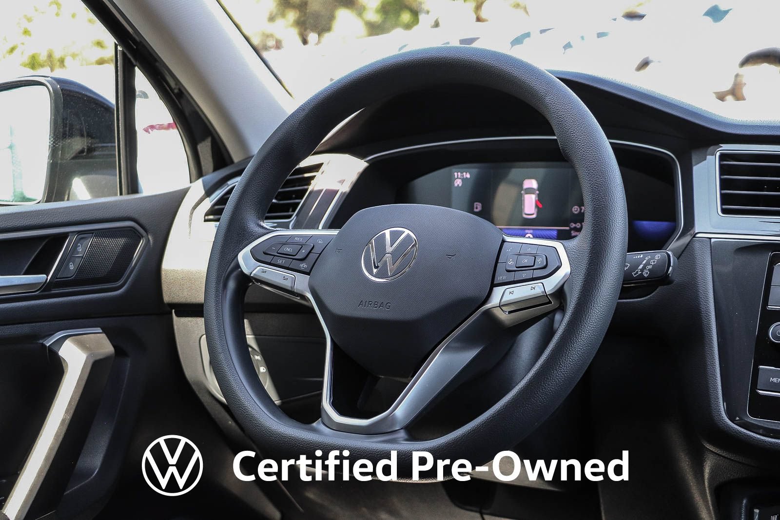 Used 2023 Volkswagen Tiguan S FWD image 17