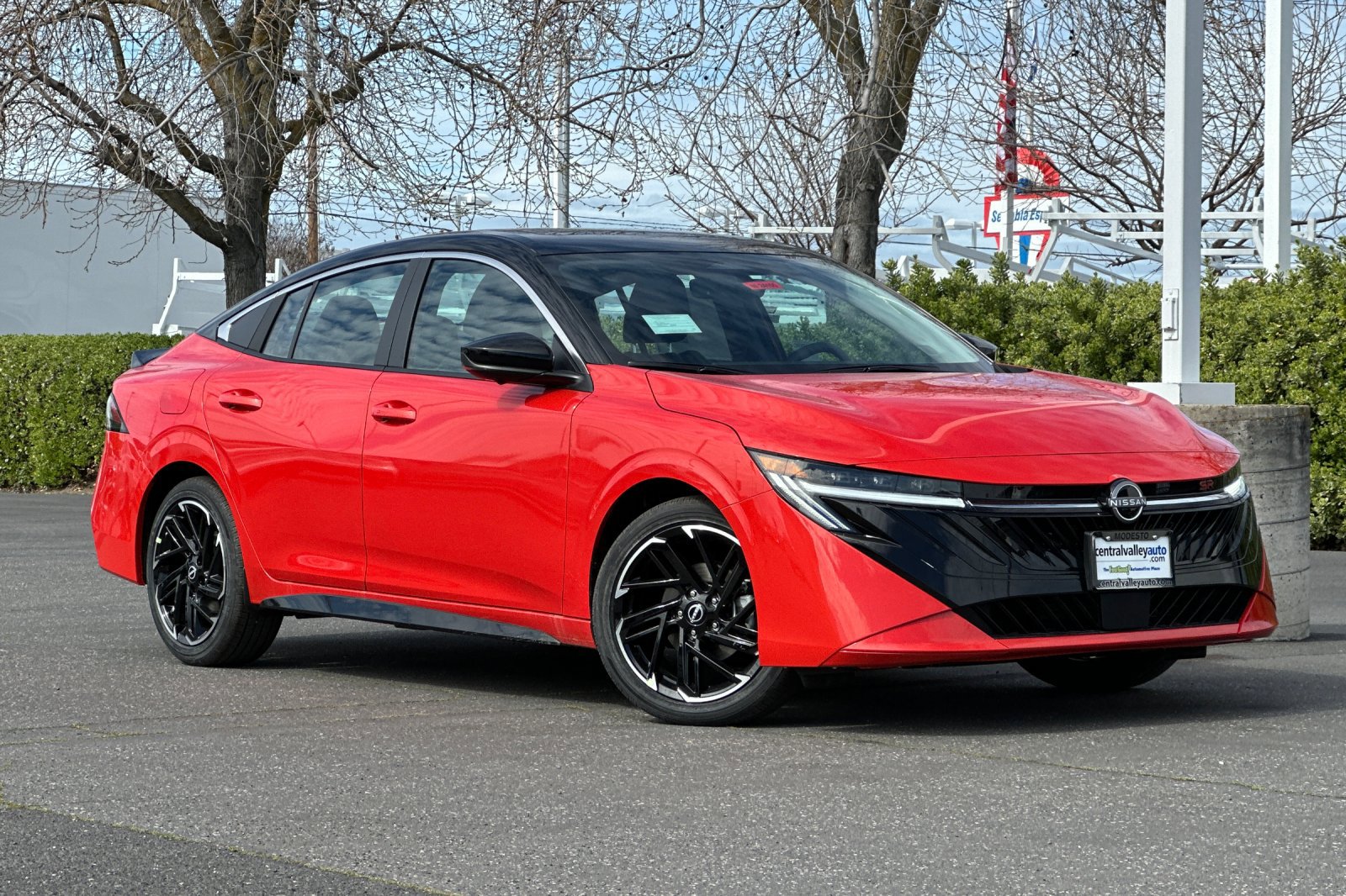 New 2026 Nissan Sentra SR image 2