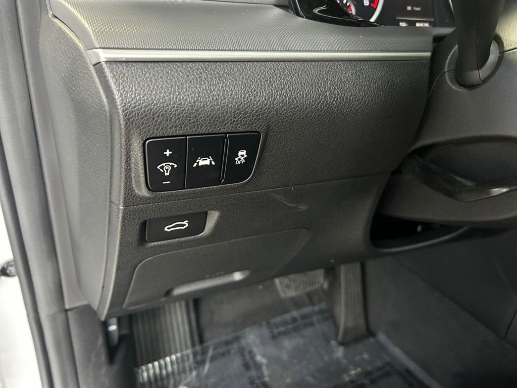 Used 2022 Kia K5 GT-Line image 21