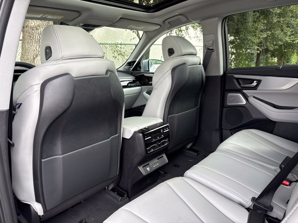 New 2026 Acura MDX w/ Technology Package FWD image 20