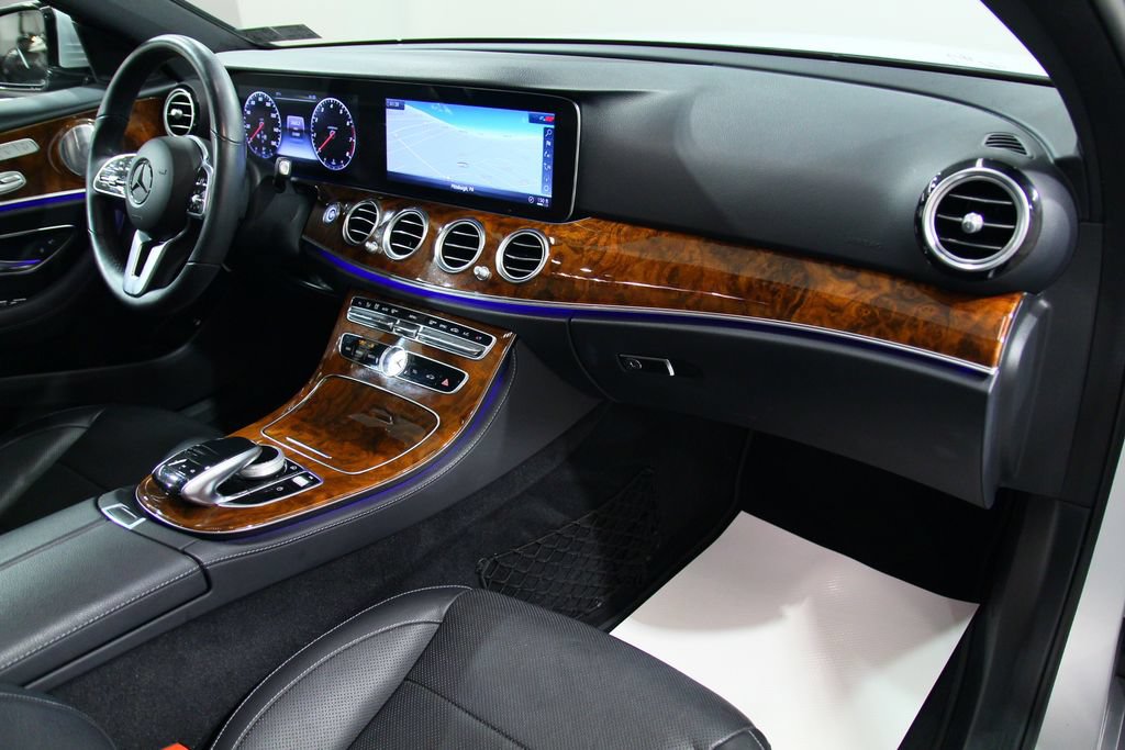 Certified 2020 Mercedes-Benz E 350 4MATIC Sedan image 20