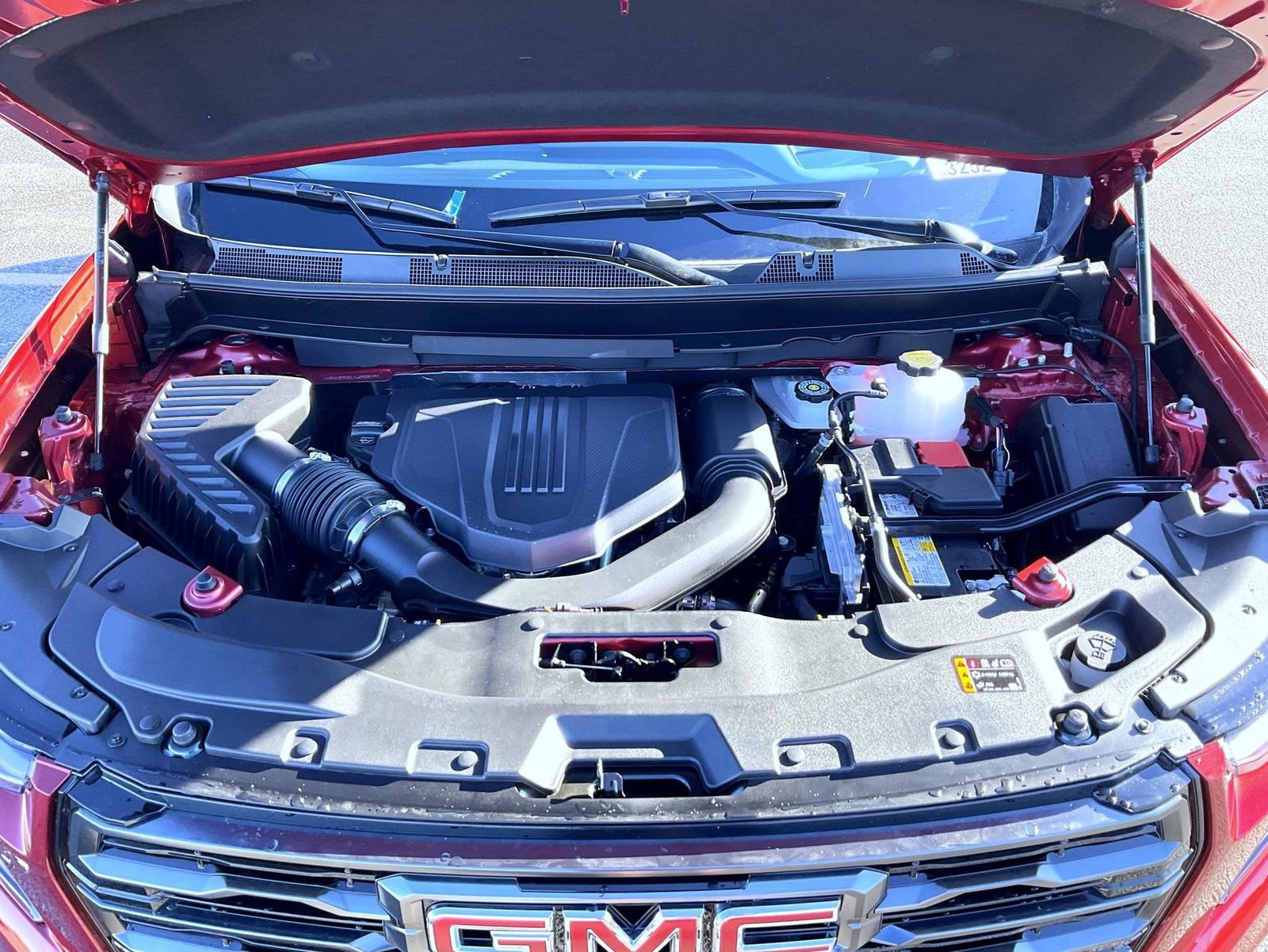 New 2026 GMC Acadia AT4 w/ Luxury Package image 25