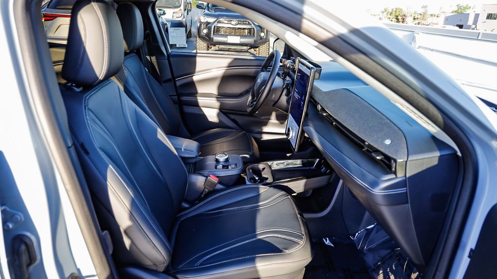 Used 2024 Ford Mustang Mach-E Premium image 20